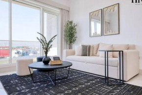 Stunning 2 Bed Apt in Al Warqa